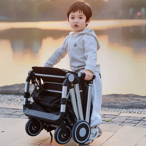 The Free Baby Stroller Can be Folded with One Button, Lightweight, One-way Push, Newborn Stroller, Mini Pocket Car, Sunshade
