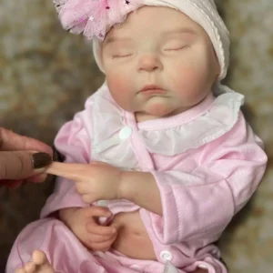 Saskia 18-Inch Adorable Peaches Silicone Reborn Doll - Handmade 3D Painted Lifelike Sleeping Newborn | Artist-Painted Baby