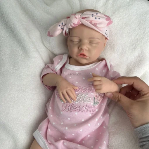 S4a09790011ad405793ceafa4eea4d471e-1.webp 17Inch 3D Skin Realistic Silicone Reborn Baby Girl Pretty Weighted Waterproof Newborn Doll for Parenting Practice Birthday Gift